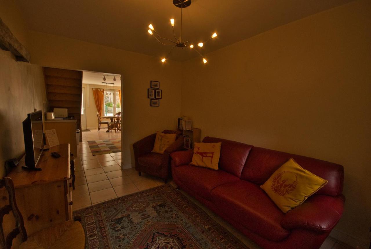 Auberge Le Canard Qui Rit Plélauff Εξωτερικό φωτογραφία